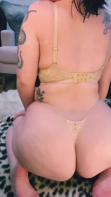 I hope you enjoy my mom bod!