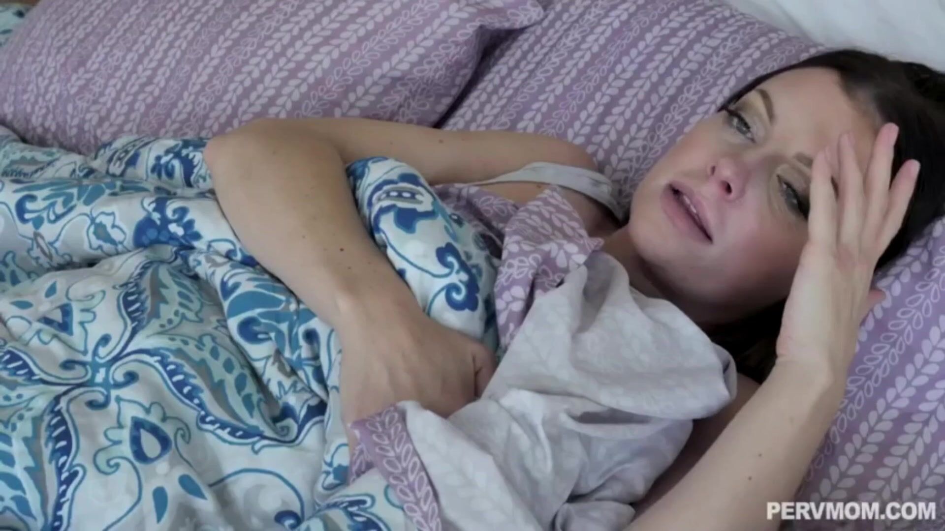 He Blackmail His Mom Into Sex After She Accidently Send Him Nudes