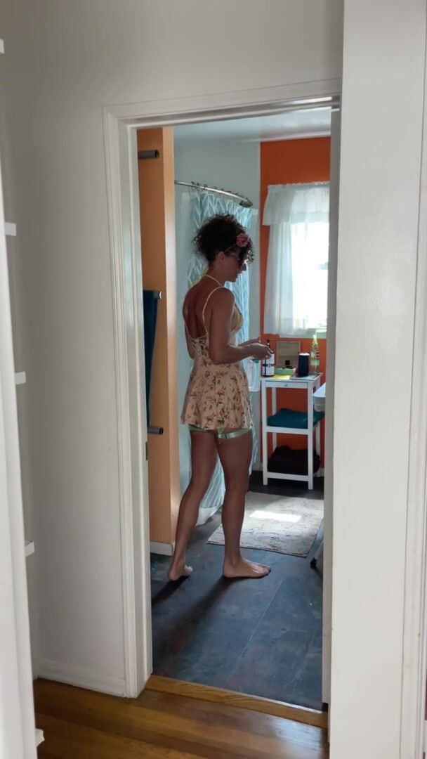 Watching my mom get ready for her date.. that’s a huge plug…  Milf