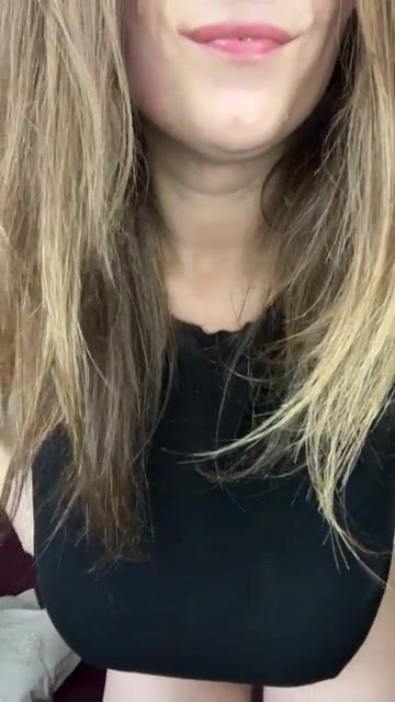 Hope you appreciate moms with big naturals