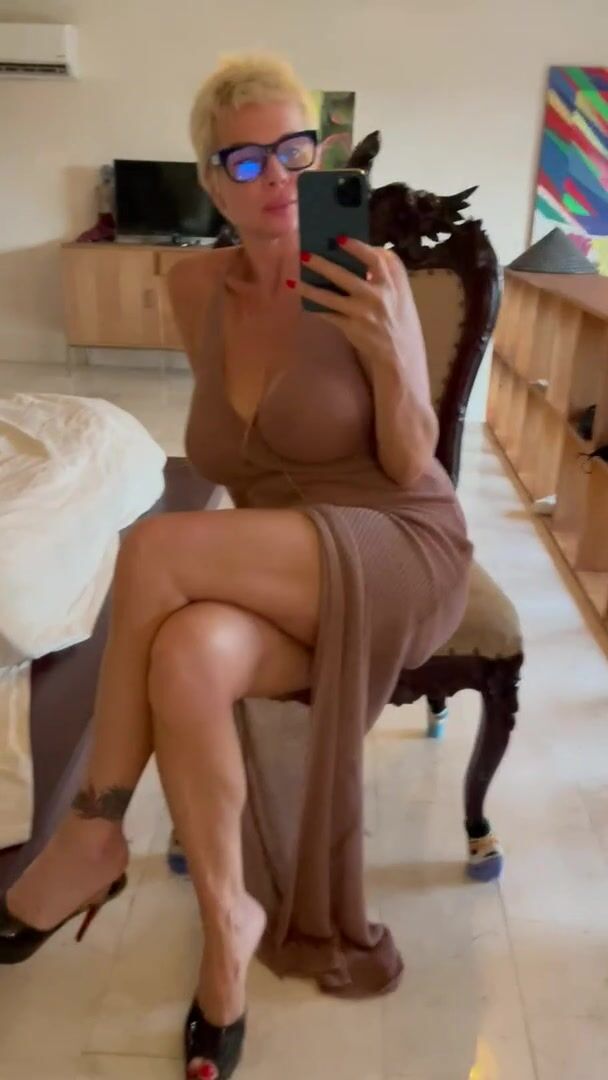 need your seed inside come over I’m alone…