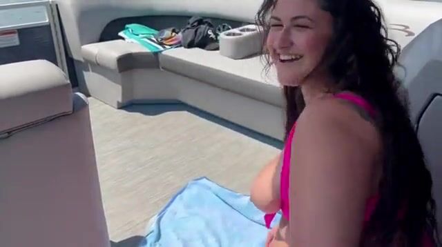 Milfs always know how to take the best poundings