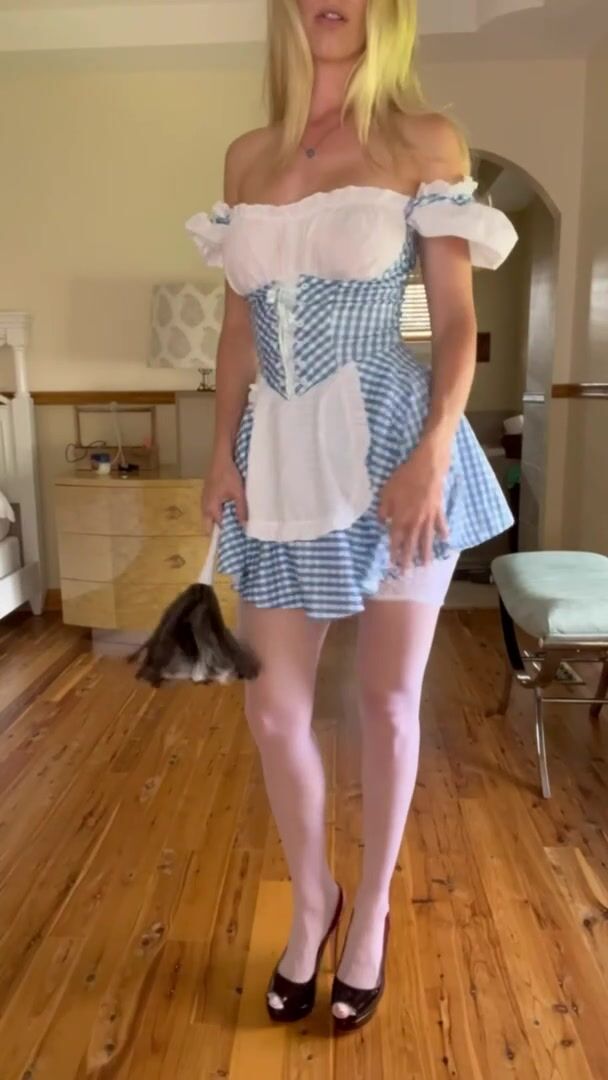 Milf maid loves to take care of hard boners